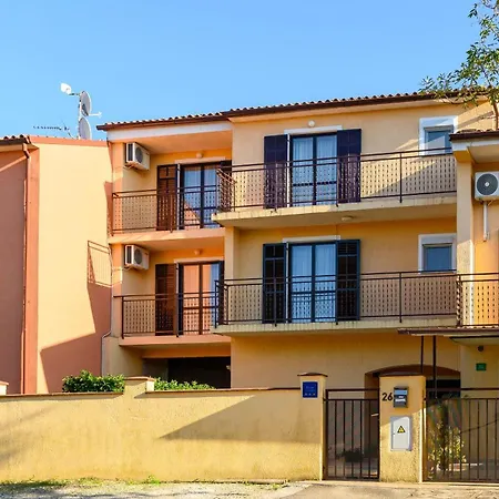 Silvana 74 Apartment *