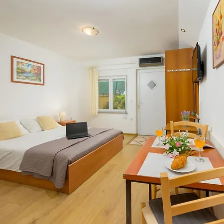 Silvana 74 Apartament *