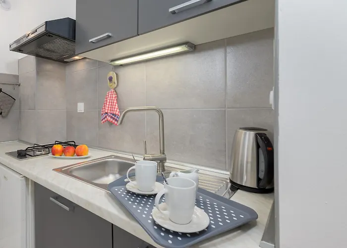 Silvana 74 아파트 *