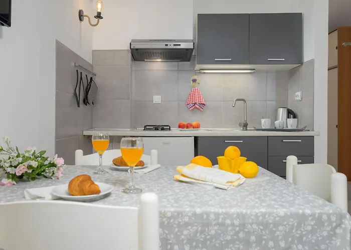 아파트 Silvana 74 풀라