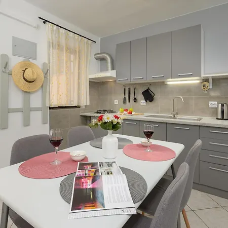 Silvana 74 Apartamento *