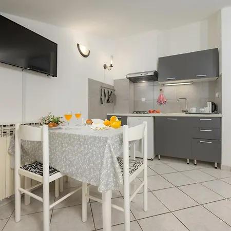 Silvana 74 * Pula