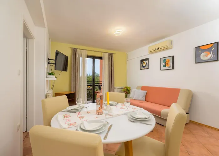 Apartment Silvana 74 Pula